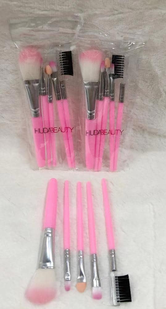 GIFT – SET BRUSH CUTE GIFT - SET BRUSH CUTE