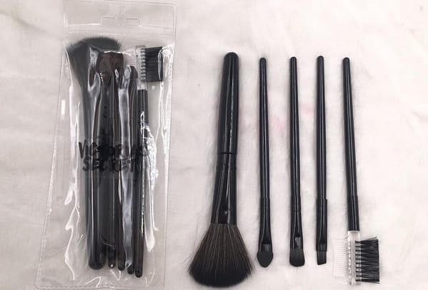 GIFT - SET BRUSH CUTE
