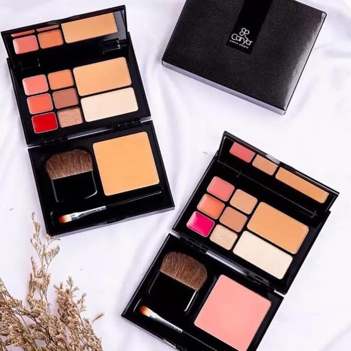 CARYA COSMETICS –  MAKEUP KIT CARYA COSMETICS -  MAKEUP KIT