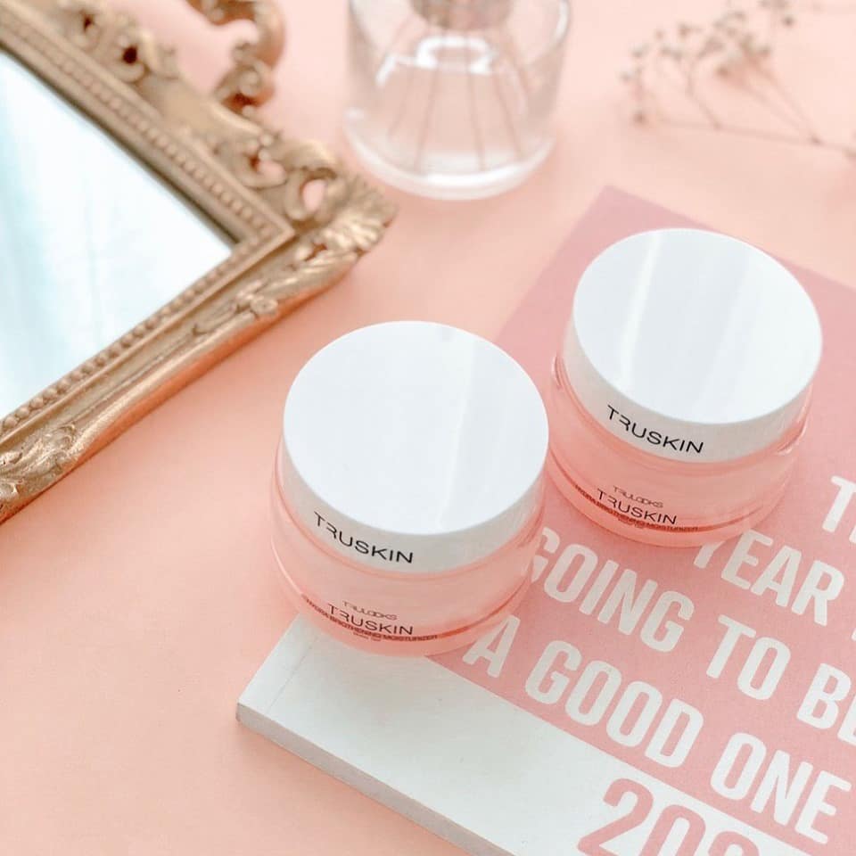 TRULOOKS – TRUSKIN HYDRA BRIGHTENING MOISTURIZER TRULOOKS - TRUSKIN HYDRA BRIGHTENING MOISTURIZER